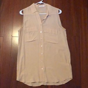 Equipment slim signature sleeveless